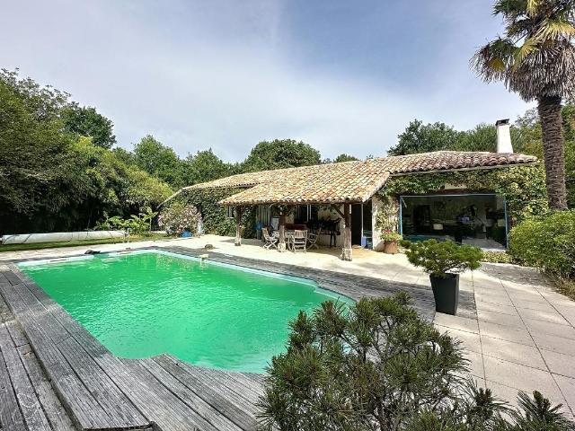 Propriété unique 146m² Le Temple