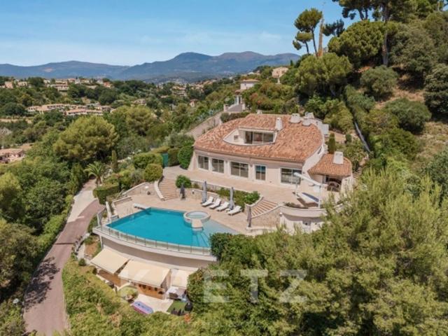 Propriété Vue Mer Cagnes Sur Mer