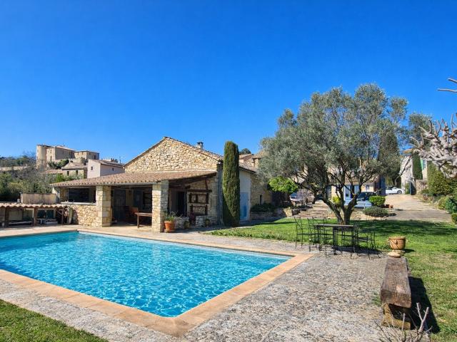Propriiete De Caractere 450m² Uzès