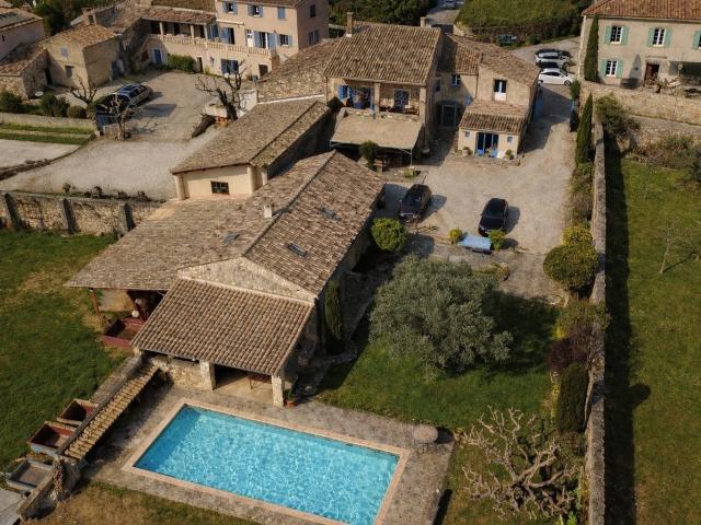 Propriiete De Caractere 450m² Uzès