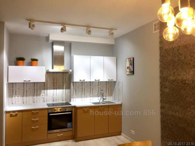 Просвещения ул. 16А