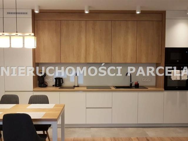 Prawnicza 72 m², Żory
