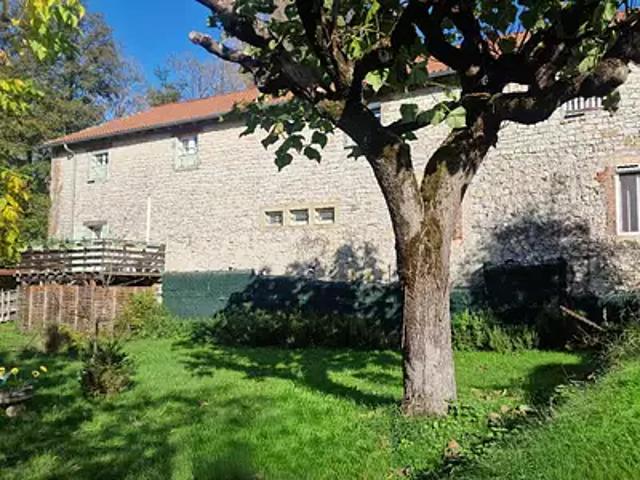 Prayssac 46220 Achat / Vente divers 11 pièces terrasse parking