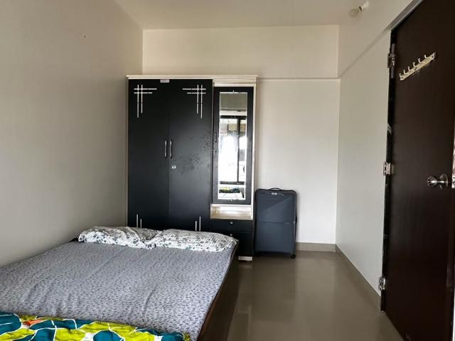Prabhat CHS Goregaon 1 Bedroom 425 Sq. Ft. Apartment in Goregaon West Mumbai Listing ID: #10267