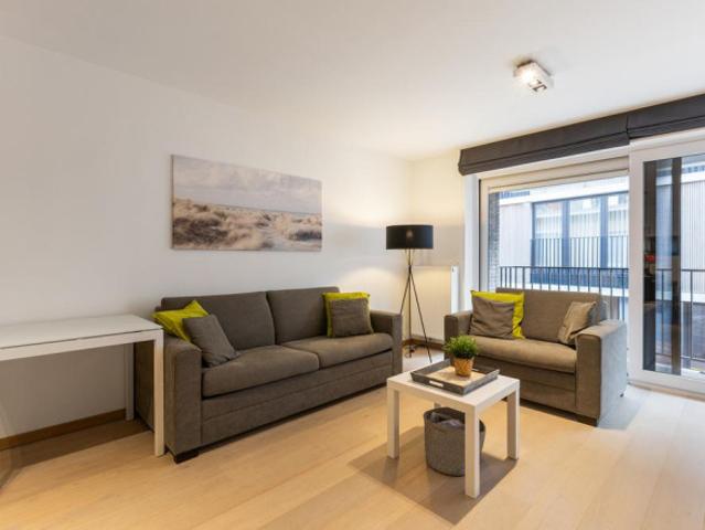 Prachtig 2 slaapkamer appartement te koop in Heist