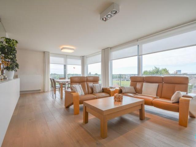 Prachtig twee slaapkamer appartement gelegen te Izegem