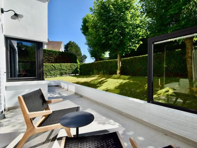 Prachtig tuinappartement met 3 volwaardige slaapkamers, g.