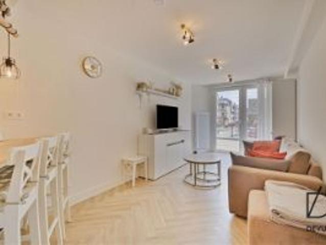 PRACHTIG VERNIEUWD APPARTEMENT IN WENDUINE DE PRINSES D.