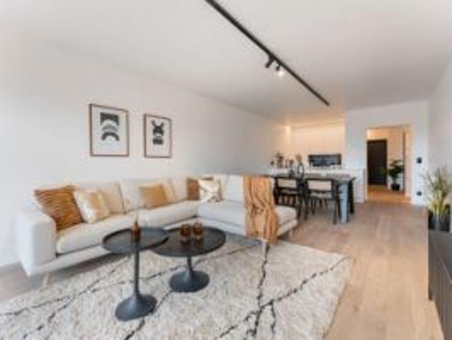 Prachtig vernieuwd appartement op enkele passen van zee