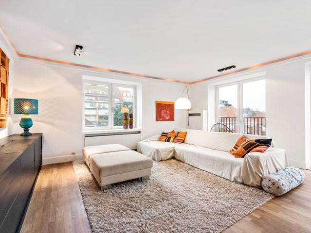 Prachtig zonovergoten Hoekappartement