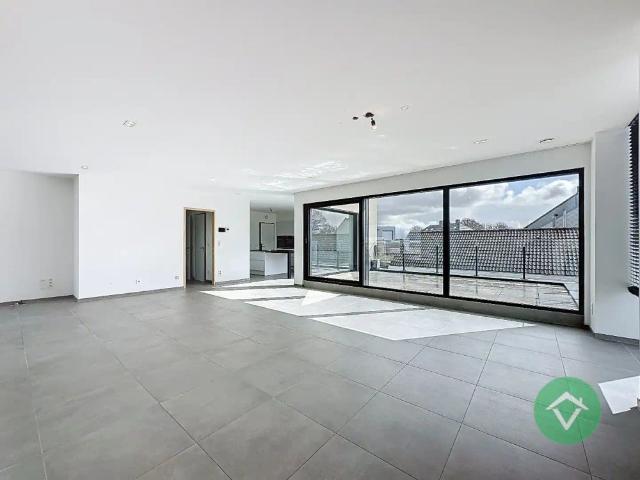 Prachtig dakappartement te Koekelare