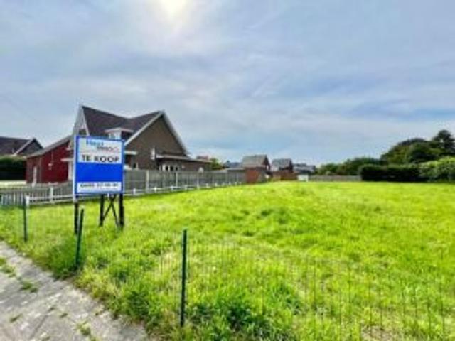 Prachtig gelegen bouwgrond voor open bebouwing