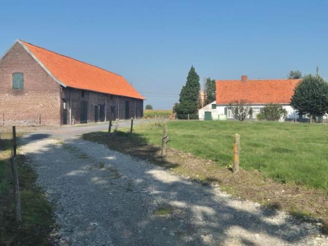 Prachtig gelegen hoeve tussen Aalter en Tielt