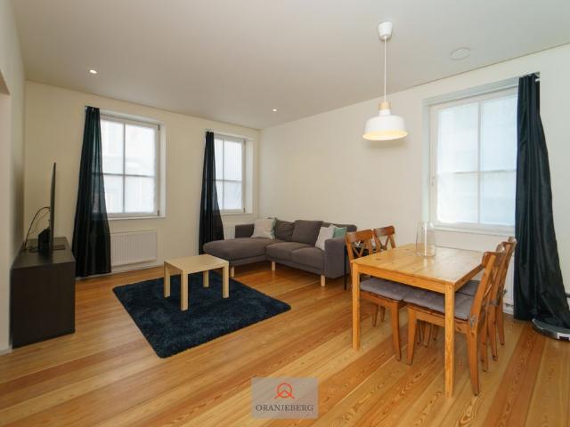 Prachtig gerenoveerd 2 slaapkamerappartement vlakbij de Vrijdagmarkt