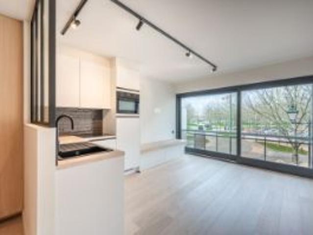 Prachtig gerenoveerde studio op de Lippenlaan te Knokke