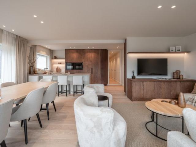 Prachtig hoekappartement nabij de Zeedijk