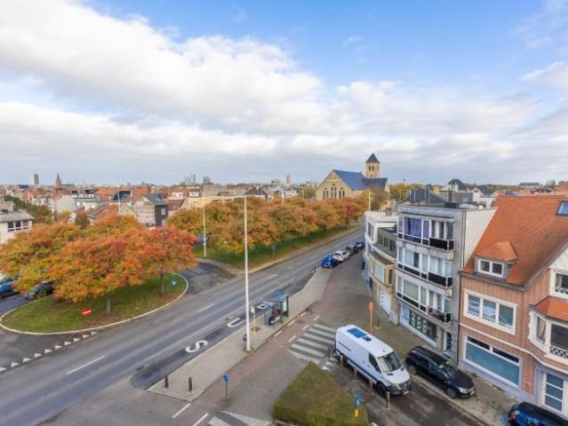 Prachtig ingericht appartement met open zicht over de Oos.