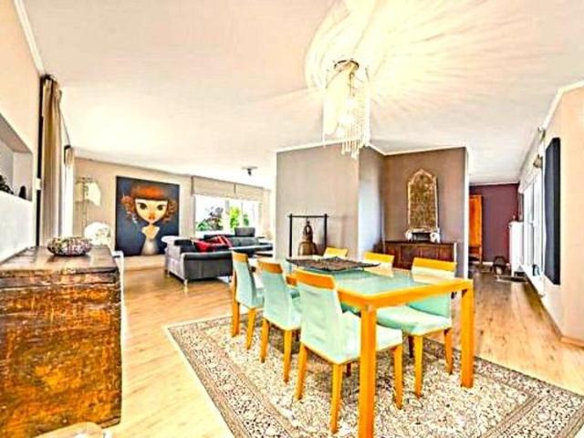 Prachtig ruime instapklare penthouse met 4 slpks, dressing