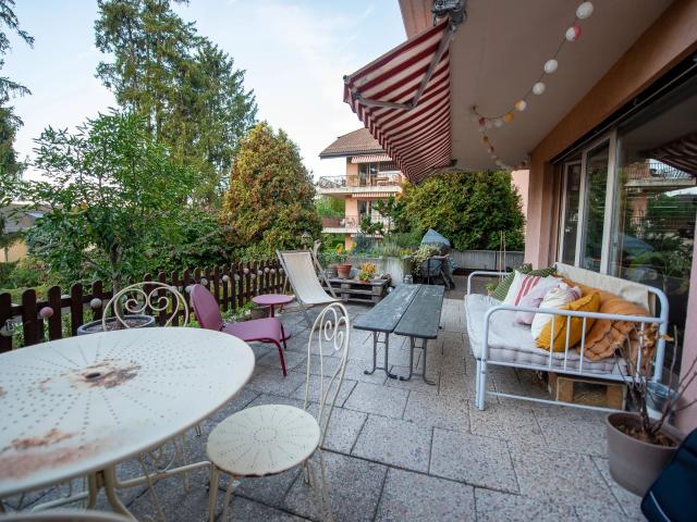 Prächtige 3,5 Zimmer mit großer Terrasse nach Südwesten