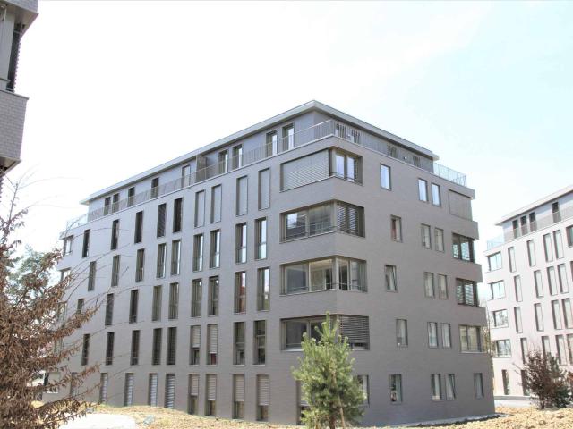 Prächtige 2,5 Zimmer Wohnung im Malley Viertel