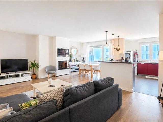 Prächtige 5 Zimmer Familienwohnung in Carouge