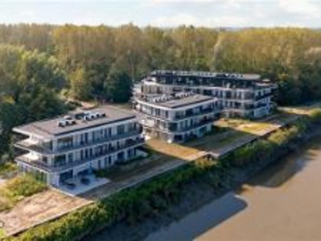 Prachtige assistentiewoning gelegen midden in het groen te H