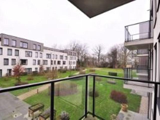 Prachtige assistentiewoning in de groene rand rond Brugge
