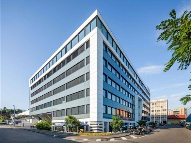 Prächtige Bürofläche 1468m2 PLO Industrial Zone