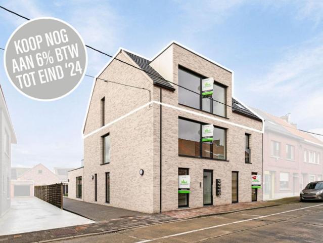 Prachtige en lichtrijke penthouse met 3 slaapkamers en zongericht terras