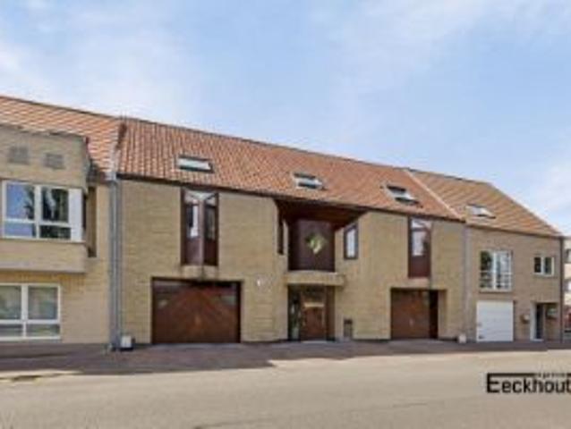 Prachtige instapklare en lichtrijke woning op wandelafstand