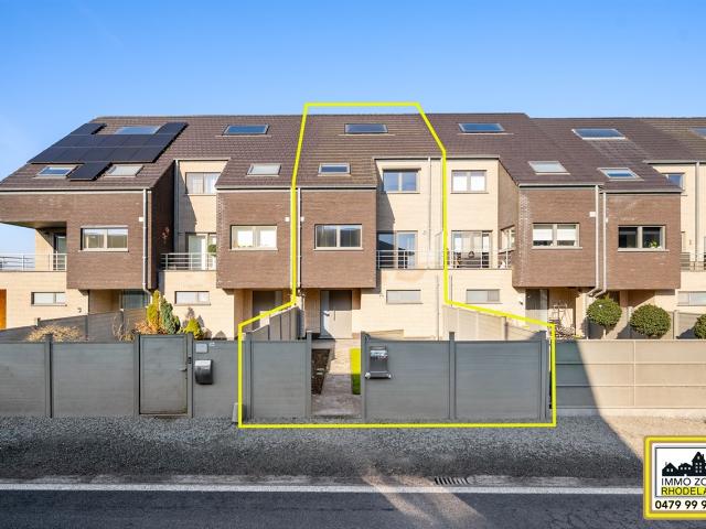 Prachtige instapklare woning met 4 slpks, garage en tuin