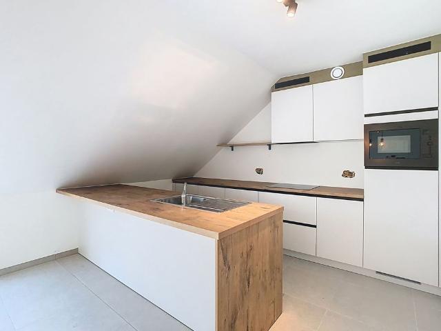 Prachtige penthouse te huur in hartje Zoutleeuw!