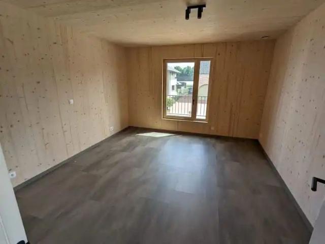 Prachtige recente woning met 4 slaapkamers