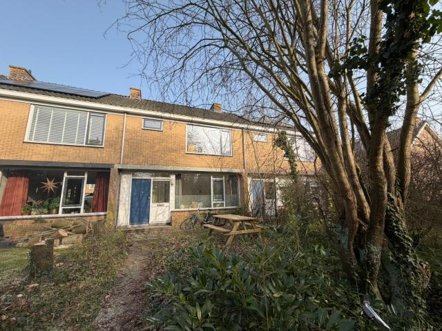 Prachtige woning met zes kamers!