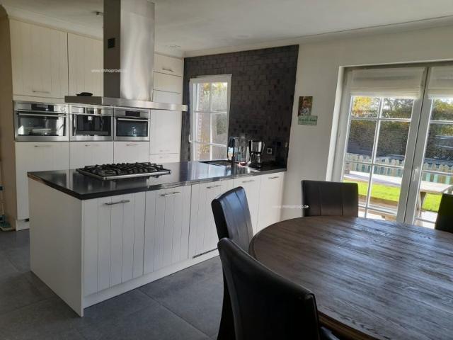 Prachtige VILLA met zwembad, poolhouse en 3 slaapkamers