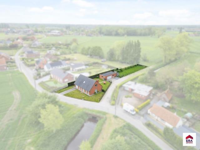 Prachtige villa met 3 slpks, tuin en weide op 1.532m²!