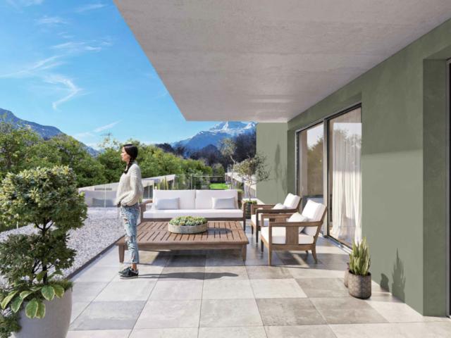 Prächtiger Garten mit überdachter Terrasse und herrlicher Aussicht