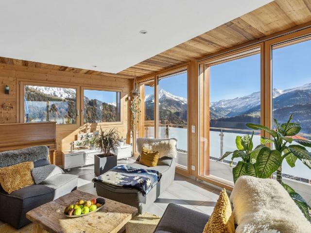 Prächtiges Architektenchalet mit Panoramablick