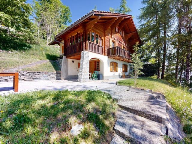 Prächtiges Bergchalet mit Panoramablick in Hérémence