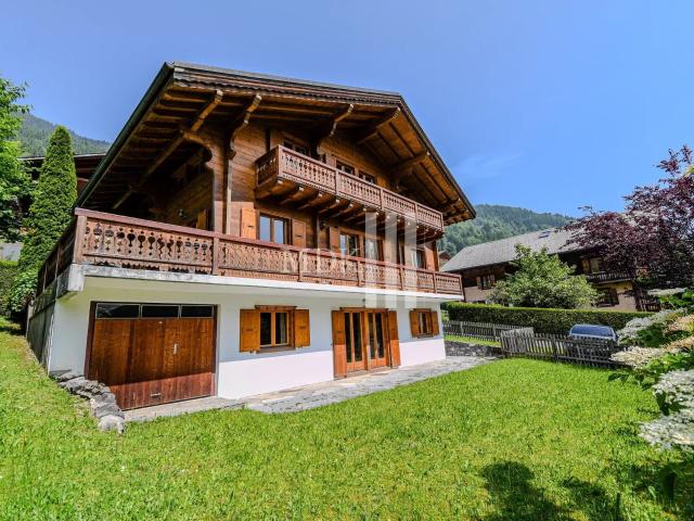 Prächtiges Chalet, ideal gelegen im Herzen des Dorfes Champéry