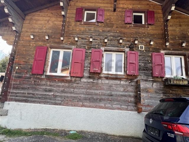 Prächtiges freistehendes Haus mit 2 Wohnungen in Lavey les Bains