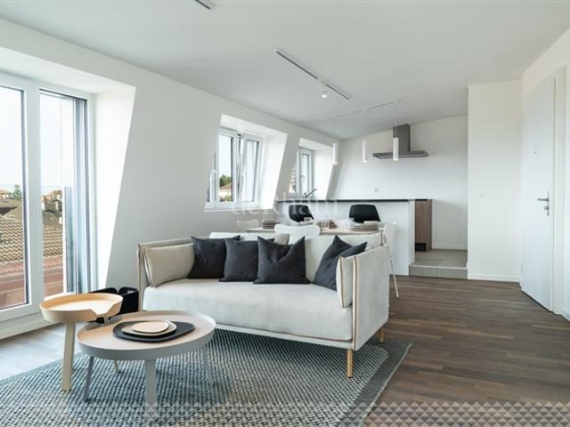 Prächtiges Luxusloft auf einem Dachboden – Stadtteil Chailly
