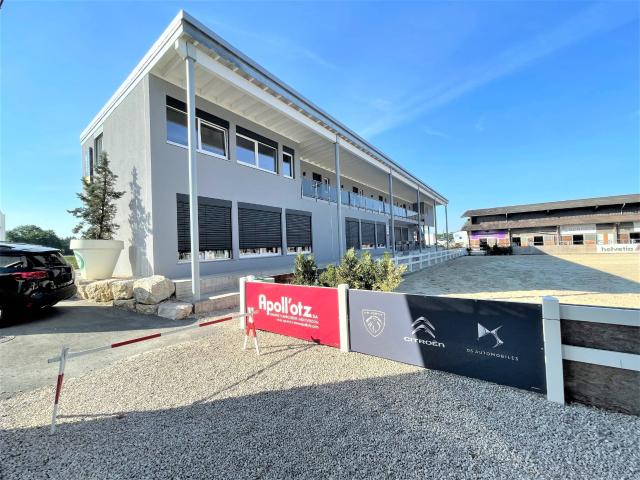 Prächtiges Reitzentrum mit verschiedenen Facetten