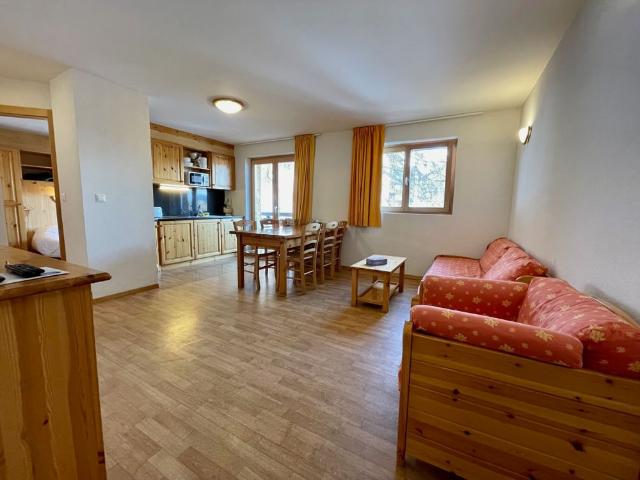 Pracondu 3.5 room apartment 50 m from the gondola, ski in out