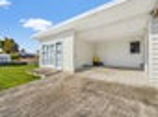Practical Living, Generous Outdoor Space