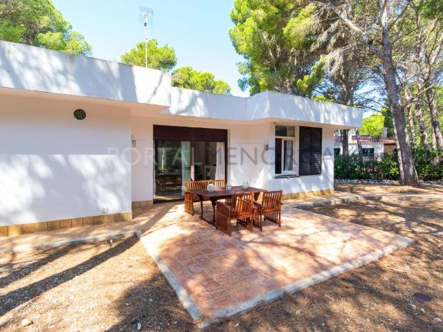 Práctico chalet en una sola planta cerca del mar en Son Parc 0m² Es Mercadal
