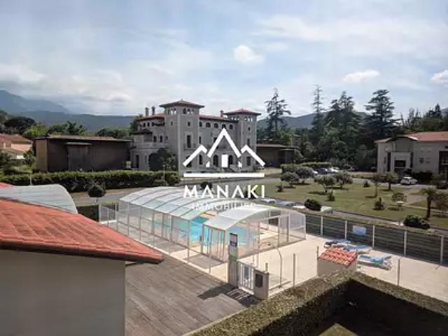 Prades 66500 Achat / Vente appartement 3 pièces t3 au dernier étage piscine