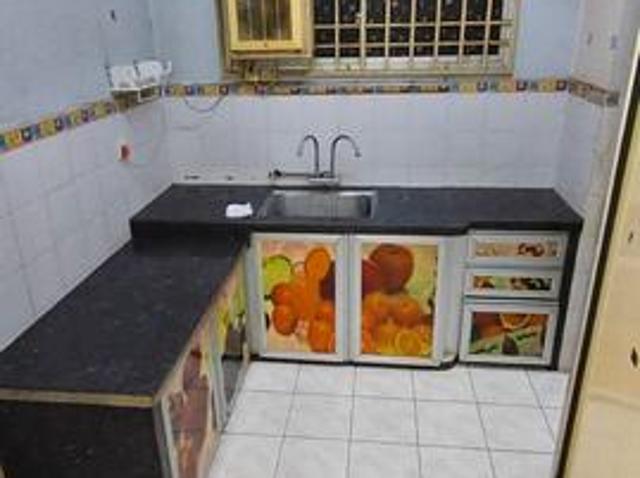 Prai inai near pacific 861sf 3bedroom 2bath Floor mid 1car park