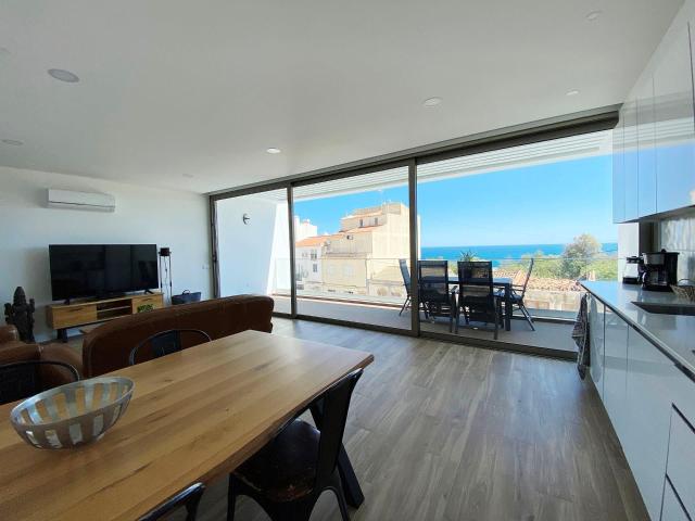 Praia da Luz Apartamento T2 com vista mar 99m² Luz