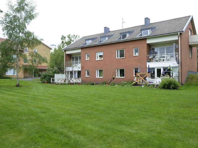 Prästgårdsvägen 12